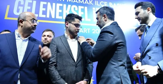 CHP'ye soğuk duş! Ankara, Mamak'ta seçime saatler kala 50 üye AK Parti'ye katılarak desteğini açıkladı