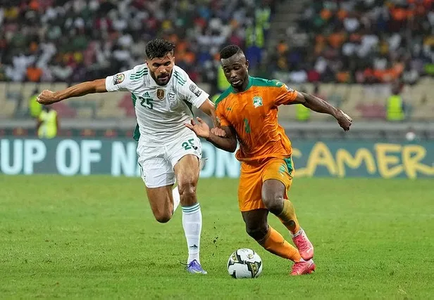 Fenerbahçe'nin istediği Ghislain Konan'ı Lyon kapıyor!-4