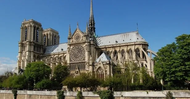Notre Dame Katedrali nerede? Notre Dame Katedrali hangi ülkede? İşte tarihi...