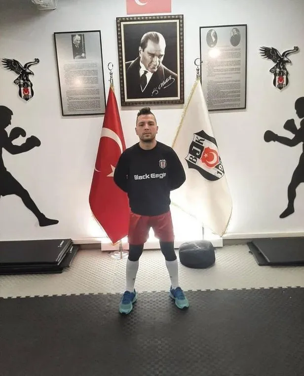 emre-onceler-kimdir-nereli-kac-yasindaydi-besiktas-boks-takimi-sporcusu-emre-onceler-neden-oldu-1649449308223.jpg Emre Önceler kimdir, nereli, kaç yaşındaydı? Beşiktaş Boks Takımı sporcusu Emre Önceler neden öldü?-2