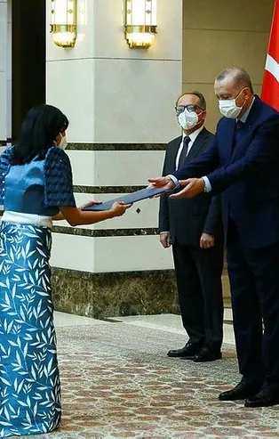 Büyükelçilerden Başkan Erdoğan'a güven mektubu