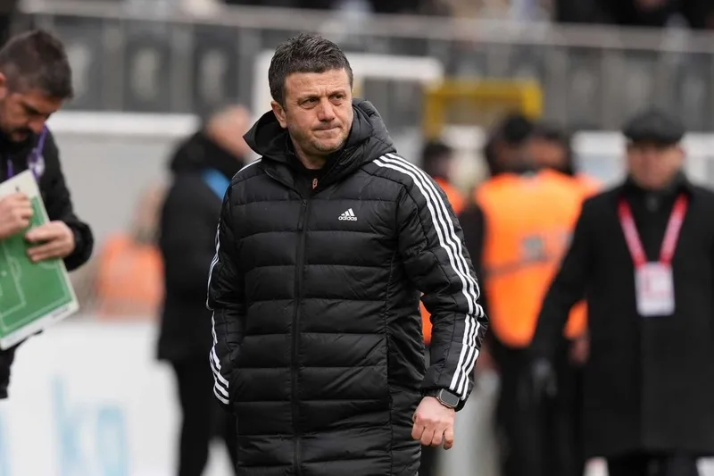 bahis-oynayan-teknik-direktorlerin-cezalari-belli-oldu-1768569610703.jpeg Bahis oynayan teknik direktörlerin cezaları belli oldu-2