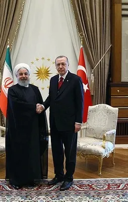 İran lideri Ruhani Külliye'de