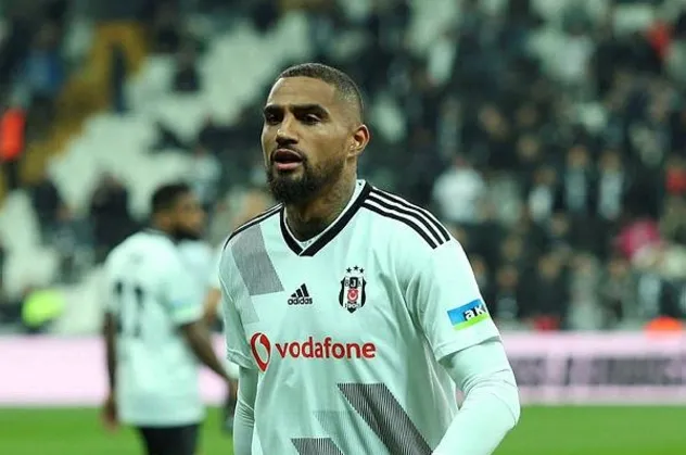 Forvete ya Boateng ya da Umut