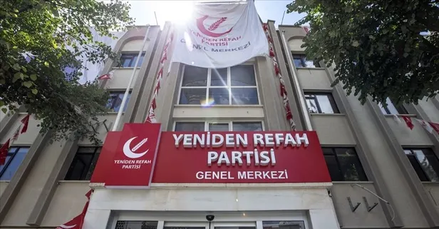 Yeniden Refah Partisi'nde 2 belediye başkanı istifa etti!