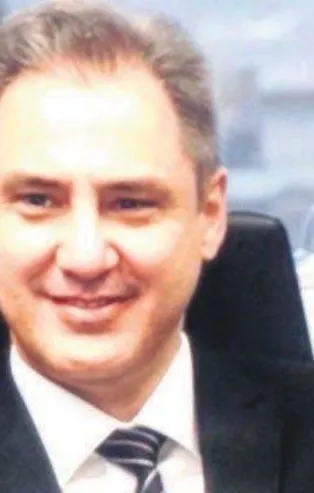 FETÖ’cü başsavcıdan “Paralel AVM” kumpası: Savcıyı görevden aldırdık şikayetinizi geri alın