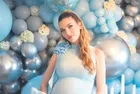 Mavişim mavilendim!  Yasemin Şefkatli'den baby shower partisi... Maviler içinde poz verdi