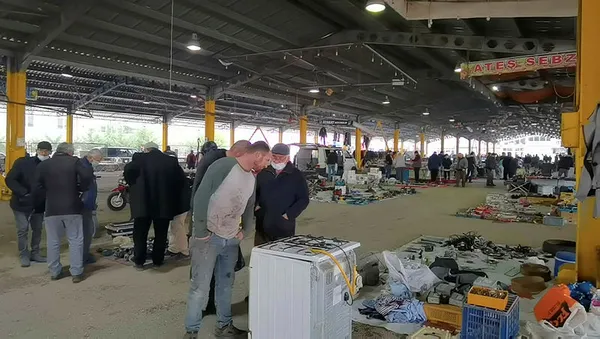 1639053863714.jpg Bu pazarda yok yok! Birçok ilden vatandaş akın etti! Antikadan, paketi açılmamış ürüne...-6