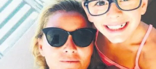 Kızlarla tatil keyfi