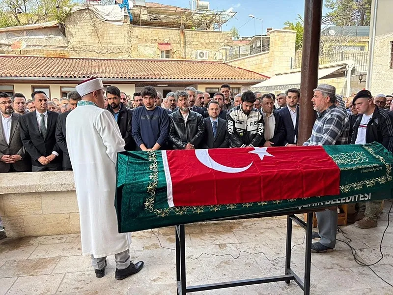 ŞURANUR'A GÖZYAŞLARIYLA VEDA-1