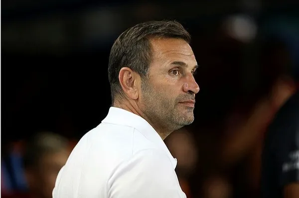 son-dakika-okan-buruk-ve-abdullah-avci-trabzonspor-galatasaray-mucadelesini-degerlendirdi-1661722445890.jpg Son dakika: Okan Buruk ve Abdullah Avcı, Trabzonspor - Galatasaray mücadelesini değerlendirdi-7