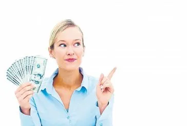 Vatandaş dolar bozduruyor