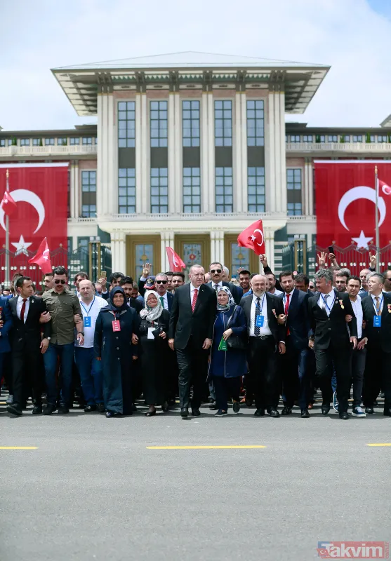 Başkan Erdoğan 15 Temmuz Demokrasi ve Milli Birlik Günü'nde milletle omuz omuza! - 15