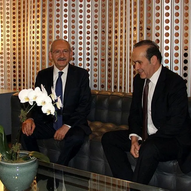 CHPde değişen bir şey yok... Gitti Ünal Çeviköz geldi Namık Tan! FETÖ ve CIA ile kirli ilişkiler ağı