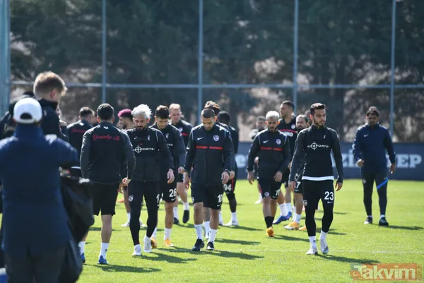 Beşiktaş evinde Gaziantep'i konuk ediyor! İşte Sergen Yalçın'ın muhtemel 11'i - 17
