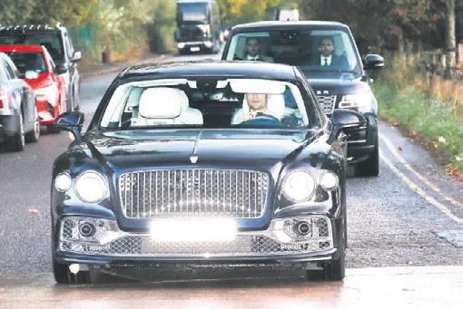 bir-efsanenin-sonu-mu-cristiano-ronaldo-takimdan-ayrilabilir-1666398747266.jpeg Bir efsanenin sonu mu? Cristiano Ronaldo takımdan ayrılabilir-4