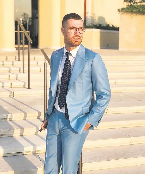 Oyuncu Tolgahan Sayışman ve Almeda Abazi'nin oğluna 5 bin liralık emzik-2