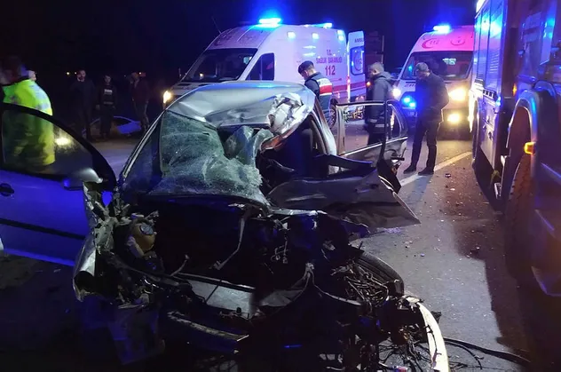 Aksaray'da feci kaza! 3 ölü, 2 yaralı