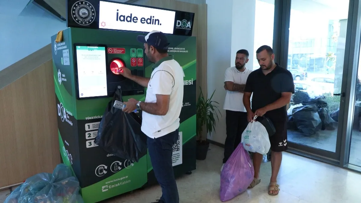 1784569194729.jpeg Sokak toplayıcıları yeni depozito sisteminden memnun: "Mağduriyet değil, gelir kapısı oldu"-4