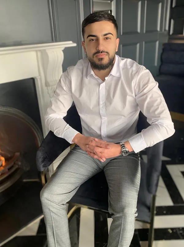 1618497554682.jpg İş insanı Mehmet Yaşar İngiltere'de pandemi döneminde alınan önlemleri anlattı-1