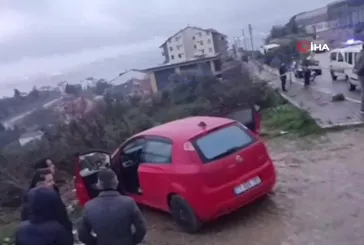 Kocaeli'de bir genç aracında silahla vurulmuş halde ölü bulundu