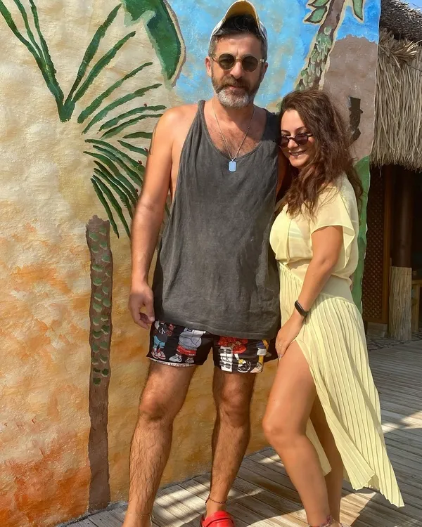 kizilcik-serbetinin-ertugrulu-kayra-senocakin-4-yillik-esi-bakin-kim-cikti-guzelligiyle-hayran-birakti-1700216569896.jpg Ertuğrul’u Kayra Şenocak’ın 4 yıllık eşi bakın kim çıktı! Güzelliğiyle hayran bıraktı-11