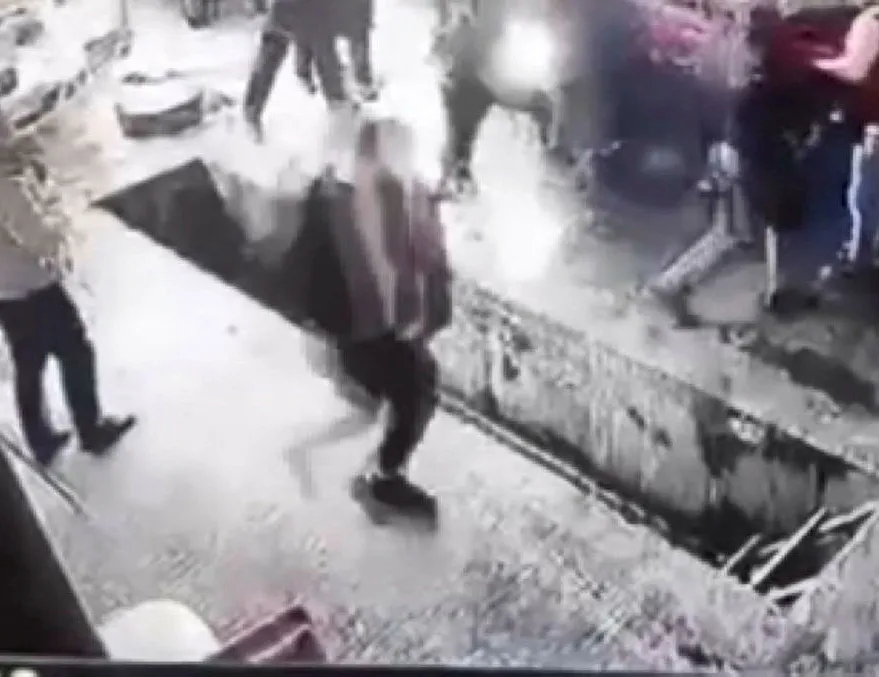 Levyeli baskın! Birbirlerini rakip gören...