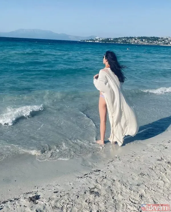 Şükran Ovalı mor bikinisiyle sezonu açtı ortalığı yaktı geçti! Yargı'nın Derya'sı Şükran Ovalı 20'liklere taş çıkarttı - 4