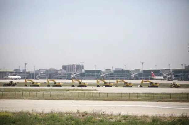 bakan-murat-kurum-duyurdu-ataturk-havalimani-millet-bahcesi-ilk-fidanlariyla-bulusuyor-1652631300238.jpeg Bakan Murat Kurum duyurdu: Atatürk Havalimanı millet bahçesi ilk fidanlarıyla buluşuyor-6