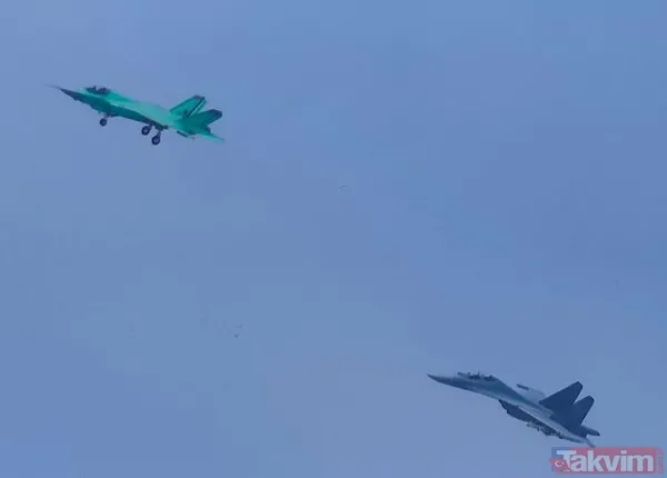 SON DAKİKA: Dünyayı ayağa kaldıran görüntüler! Çölde önce uçak gemisi şimdi de F-35... - 28