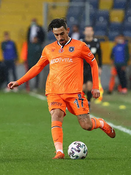 basaksehir-irfan-can-kahvecinin-bonservis-bedelini-belirledi-14-milyon-euro-1610473326832.jpg Başakşehir, İrfan Can Kahveci'nin bonservis bedelini belirledi: 14 milyon Euro-2