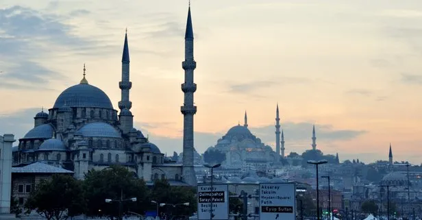 Cuma Saati: İstanbul, Ankara, İzmir, Antalya Cuma namazı saati kaçta? 7 Aralık il il cuma namazı vakitleri