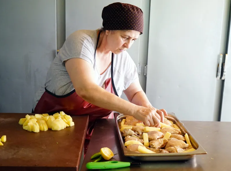 Bulaşıkçı olarak girdiği lokantanın patronu oldu - 4