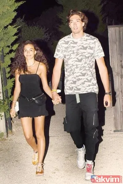 Son dakika: Ebru Şahin ile Cedi Osman evlendi! Böyle gelin görülmedi! Ebru Şahin beyazlar içinde büyüledi! İşte nikahtan ilk kareler... - 12