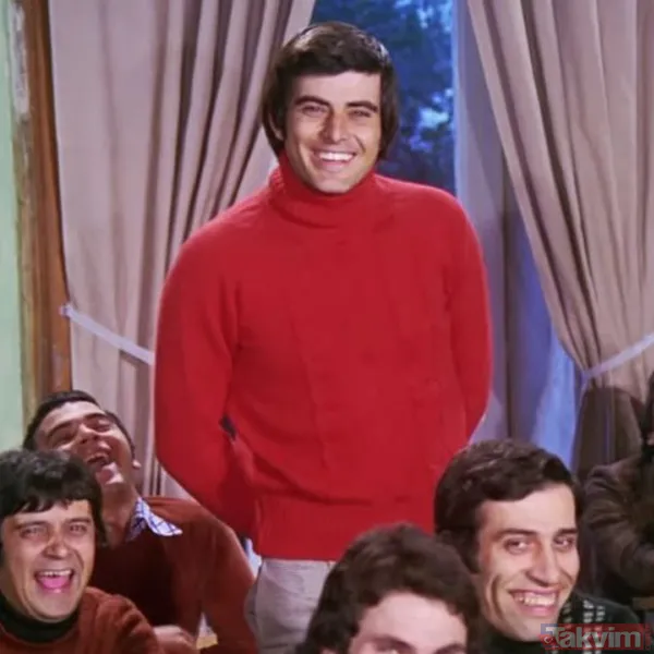 50 yıllık sanat hayatı 500’e yakın film! Yeşilçam’ın pala bıyıklısı Hulusi Kentmen’in gerçek mesleği şaşırttı! Meğer oyunculuktan önce... - 12