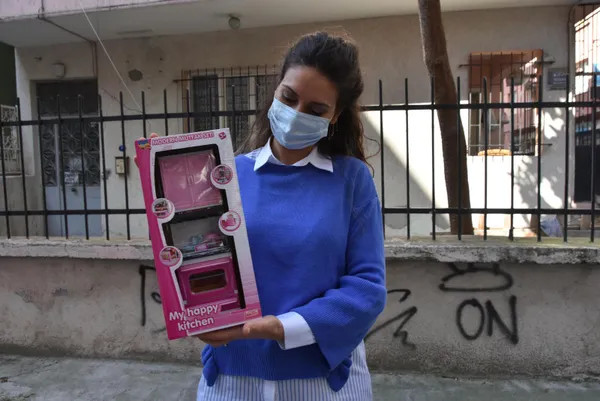 internetten-firin-aldi-kargo-gelinde-soke-oldu-insan-haklari-mahkemesine-basvuracak-1615274655823.jpg İnternetten fırın aldı! Kargo gelince şoke oldu! İnsan Hakları Mahkemesi'ne başvuracak-2