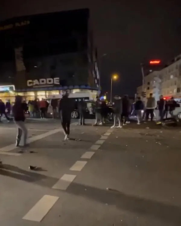 otomobil-once-yayaya-sonra-da-mobese-diregine-carpti-1-olu-2-yarali-1674011580539.jpg Otomobil önce yayaya sonra da mobese direğine çarptı: 1 ölü, 2 yaralı-2