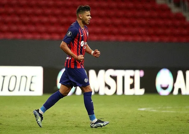 Ara transfer döneminde gözler bonservisi elinde olan isimlere çevrildi!-3