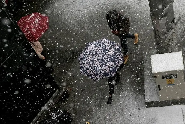 SON DAKİKA: İstanbul'da kar yağışı başladı! Yola çıkacaklar dikkat: Meteorolojiden kritik uyarı | İşte il il 24 mart hava durumu raporu-15