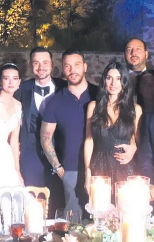 Ferhat Göçer, Sinan Akçıl'ın 'Hadise'li gününden bahsetti! Eşi Burcu Kıratlı düğünü terk etti