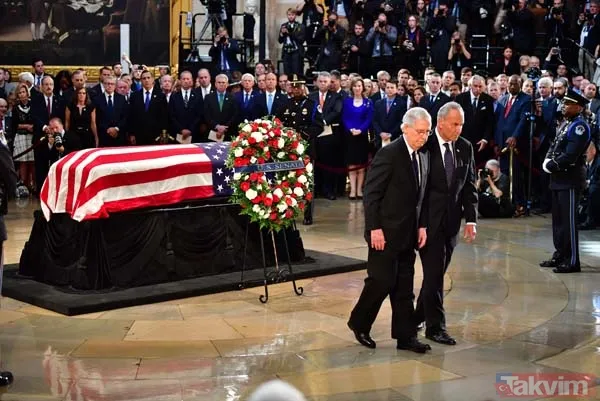 ABD'li Senatör McCain için Kongre'de tören düzenlendi - 41