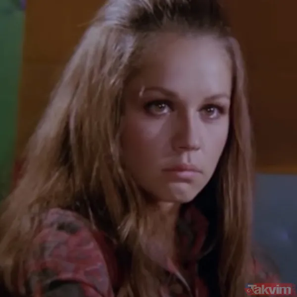 Aşk-ı Memnu’nun Şaheste’si Fatma Karanfil hakkında şaşırtan gerçek! Hülya Koçyiğit’e itiraf etmişti! Yeşilçam’da seks furyası başlayınca... - 17