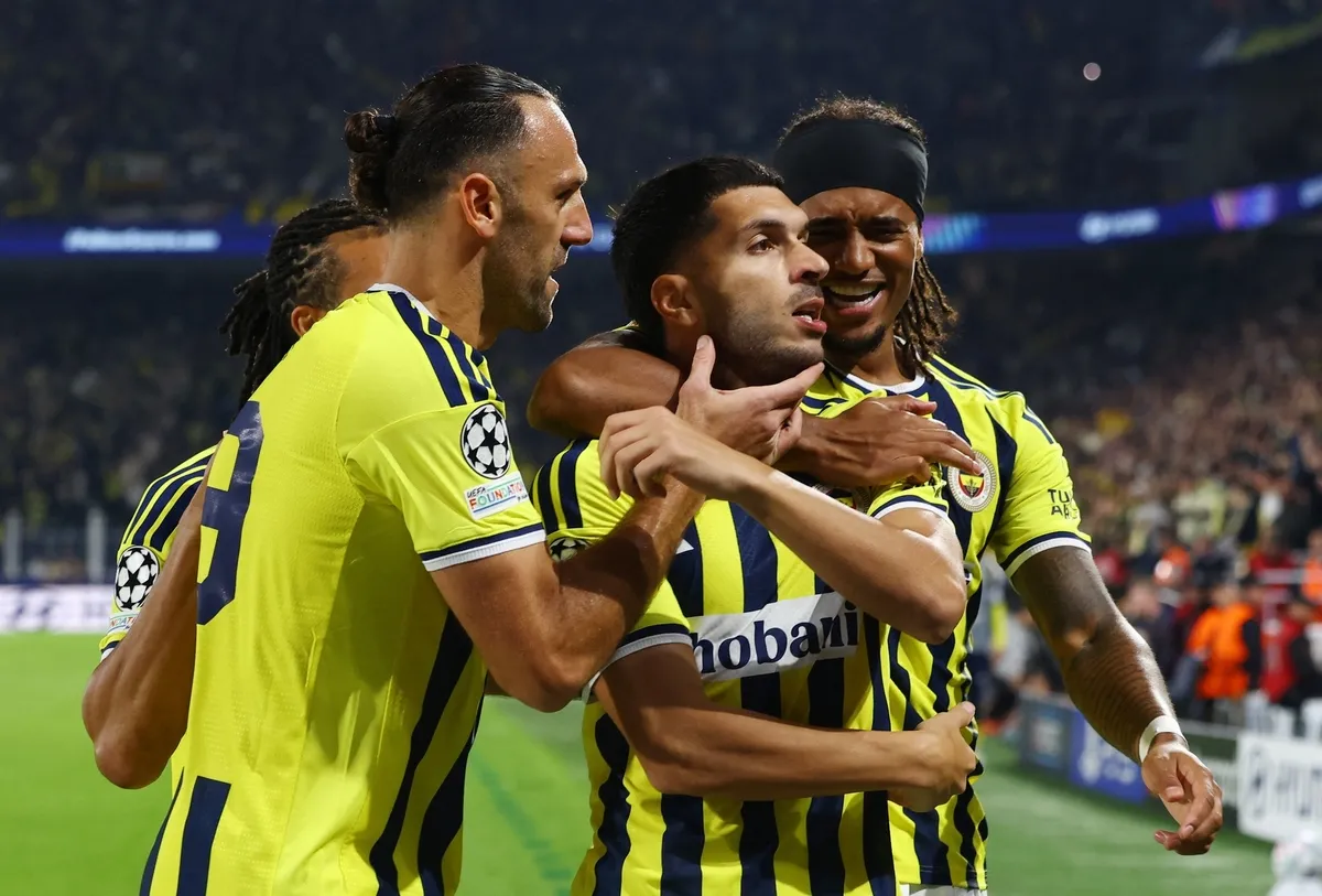 aston-villadan-oguz-aydin-icin-13-milyon-euroluk-transfer-plani-1793346190658.jpg Yapılacak teklif belli oldu! İngilizler Oğuz Aydın'ın peşinde-4