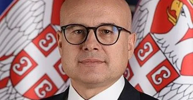 Sırbistan Başbakanı Milos Vucic istifa etti