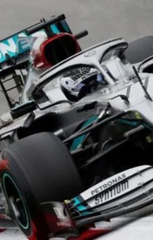 Formula 1 takımı Mercedes coronavirüsle mücadeleye destek olmak için solunum cihazı üretti