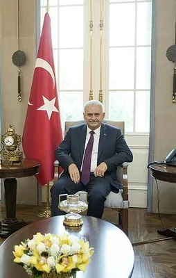 Başbakan Yıldırım, kuvvet komutanlarıyla tek tek görüşüyor