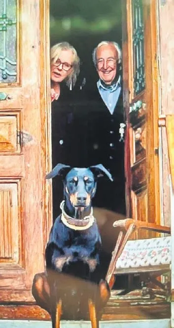 sifre-simpsonlar-bir-bolumde-de-dolarin-yerine-sanal-paraya-gecilecegi-islendi-1704245548955.jpeg Şifre Simpsonlar! Bir bölümde de doların yerine sanal paraya geçileceği işlendi-3