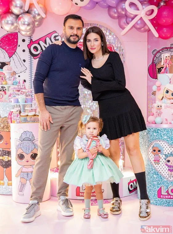 Buse Varol eşi Alişan'a olan aşkını dağa taşa haykırdı "Aşk pozu deyince..." Evliliklerinde problem yaşadıkları söylenen Tektaş çifti... - 3