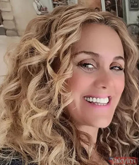 Hayat Bilgisi'nin Ortega'sı Paşhan Yılmazel bir değişti pir değişti! Hayat Bilgisi’nin Ortega’sı için zaman geriye aktı - 46