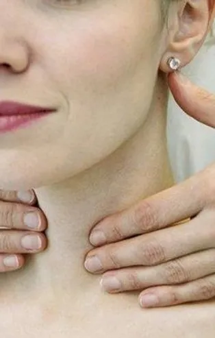 Saç dökülmesi Haşimato habercisi